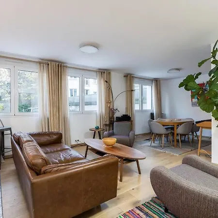 Belleville Apartment
